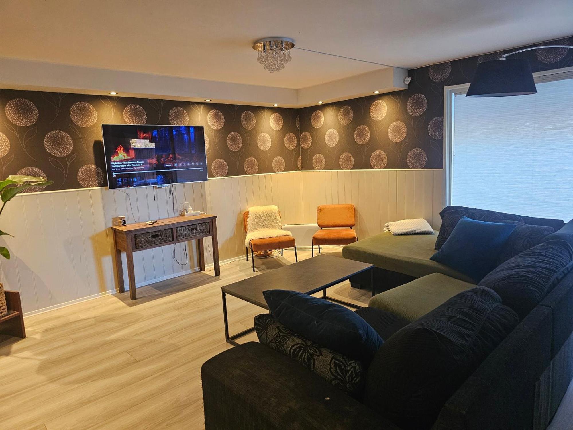 Apartamento Full Privacy Townhome In With Wifi Oslo